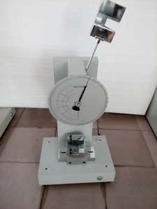 เครื่องทดสอบแรงกระแทกแบบชาร์ปี15J 7.5J หน้าจอหน้าปัด D6110 ASTM แบบพลาสติก - Product Image 2