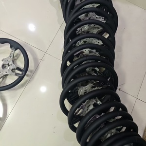 Volante deportivo para <span class=keywords><strong>BMW</strong></span> M3 M4 X3 X4 X5 F11 F12 F13 F10 F20 F30 F40 Volante de cuero de alta calidad - Product Image 6