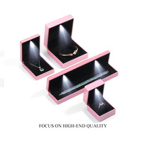 Boîtes à bijoux personnalisées avec logo OEM, emballage cadeau, petite boîte à bijoux de luxe avec LED, boîtes à bagues