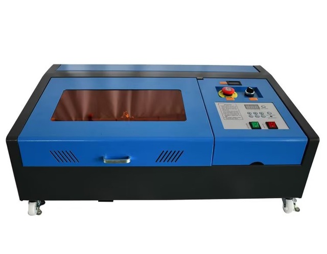 CO2 Laser Engraving Machine for Wood Plastic Stone MDF-Water-Cooled CNC Mini Laser Engraver for Name Plates Badges & Chest Cards