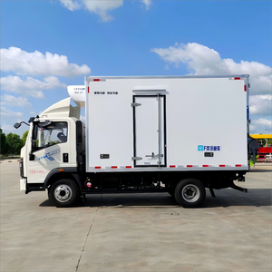 Camion <span class=keywords><strong>Frigorifique</strong></span> Sinotruk Howo 130 CV Mitsubishi Canter, Prix Compétitif - Product Image 2