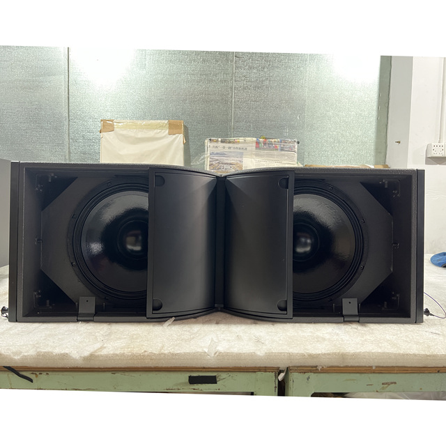 Professional Audio Video Lighting  Audio Sound Equipment Dual 12 Inches 1600w Ferrite 2-Way Passive Line Array Speaker PA System