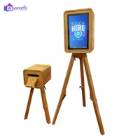Photobooth Appareil Photo Reflex Numérique Écran 18,5 Pouces Couleur Bois pour Fête Mariage, Prix Cabine Photo Vintage en Bois