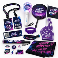 Paquete de suministros personalizados para voluntarios con insignia de tripulación, pulsera, bolígrafo, cuaderno y bolsa para el personal de organizaciones de festivales