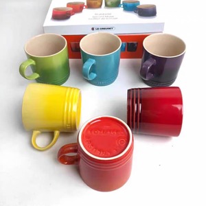 Taza de cerámica de 301-400 ml con tapa apta para microondas para beber té y agua, ideal para regalar. - Product Image 4