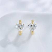 Boucles d'oreilles clips en or jaune 18 carats avec diamant de laboratoire, design simple et frais, trois griffes en forme de cœur, boucles d'oreilles clips en or, boucles d'oreilles huggie