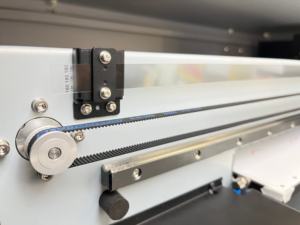 เครื่องพิมพ์สติกเกอร์หนัง UV DTF ขนาด A3 30 ซม. จัดส่งรวดเร็ว เครื่องพิมพ์ UV แบบแท่นราบอัตโนมัติความเร็วสูงขนาดเล็ก - Product Image 6