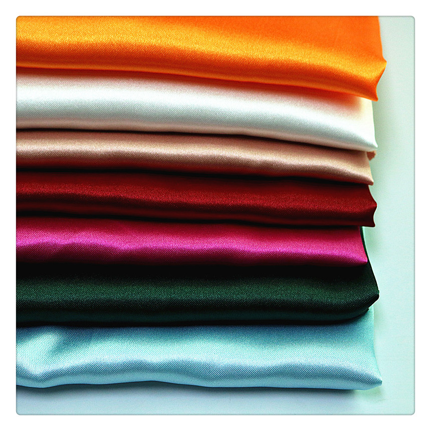 Shaoxing Factory Wholesale 100%polyester shinny satin 95gsm material fabric for garment lining textile