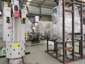 Dongsheng 2024 mới được cấp bằng sáng chế tự động xoay 6 trục sáp bốn cánh tay silica Sol lỏng vỏ tùy chỉnh làm cho động cơ <span class=keywords><strong>Robot</strong></span> đúc - Product Image 4