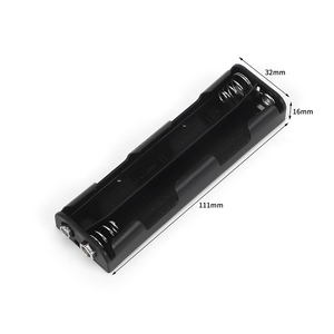 Porta Baterías YuLi <span class=keywords><strong>PP</strong></span> para 4 Pilas <span class=keywords><strong>AA</strong></span> YL2AA01-4 con Diseño de Tira, 110x32x16mm, Certificado RoHS e ISO9001, Garantía de 3 Meses a 1 Año - Product Image 2