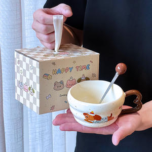 แก้วเซรามิคลายดัชชุนด์น่ารัก พร้อมหูจับและช้อน ดีไซน์การ์ตูน ของขวัญวันเกิด สำหรับใช้งานทั่วไป - Product Image 4