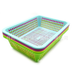 Égouttoir carré en plastique 31,5x24x8 cm, panier de rangement de cuisine réutilisable - Product Image 2