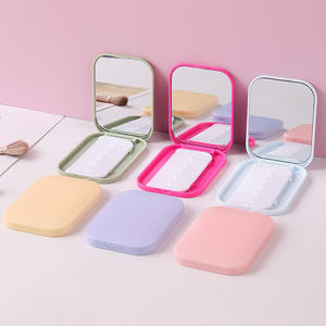 ชุดกระจกหวีแบบ2 in 1กันไฟฟ้าสถิตสีลูกกวาดมือถือพกพาได้พับเก็บได้พกพาได้ชุดกระจกพกพาและหวีสำหรับเดินทาง - Product Image 4