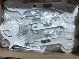 قطاعة بيتزا بالجملة ، قطاعة وشوكة ، قطاعة عجلة بيتزا دائرية ، قطاعة بيتزا بلاستيكية آمنة على الغذاء - Product Image 6