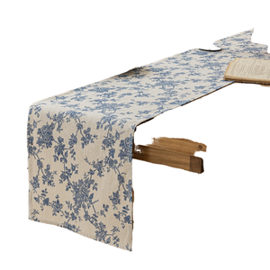 Camino de Mesa de Lino y Algodón con Diseño Floral Retro Azul y Blanco para Uso en el Hogar y Hoteles, Venta al Por Mayor - Product Image 1