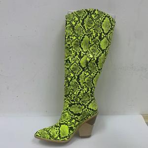 Bottes hautes pour femmes, sur mesure, de haute qualité, style western, à motif serpent, en peau de serpent, à semelle épaisse et bout pointu, pour l'hiver. - Product Image 3