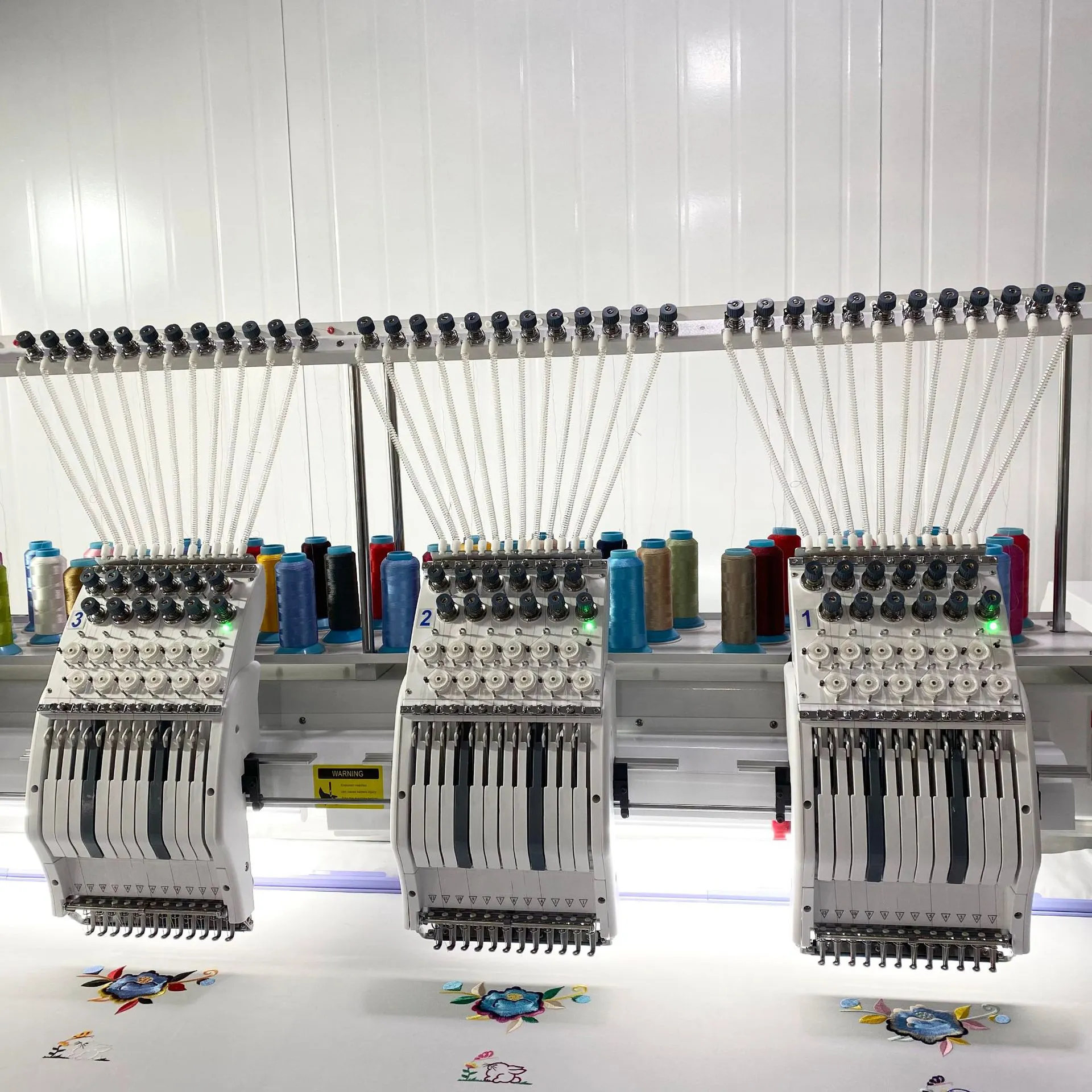 4 heads embroidery machine Industrial computerized 9/12/15 needles socks embroidery device DAHAO computer