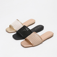 Sandales plates à bout carré en maille respirante personnalisées pour femmes, chaussures d'été décontractées à enfiler – Vente en gros