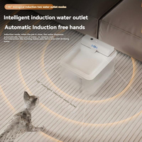 Fontaine à eau intelligente sans fil pour chats, capacité 4L, contrôle par application, design amovible et lavable, pompe silencieuse, sans BPA, utilisation en intérieur