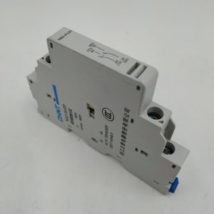 Botón de Operación Manual MPCB NS2 Tipo Perilla para Motores SERIE NS2-25 NS2-32 NS2-80B NS2-25X NS2-32X 0.1-80A NS25 NS-32 NS2-80B NS2-25X - Product Image 1