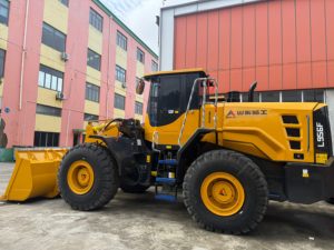 รถตักล้อยาง SDLG 956F มือสอง สภาพดี ใช้งานได้เสถียร ผลิตในจีน เหมาะสำหรับโครงการโครงสร้างพื้นฐาน - Product Image 1