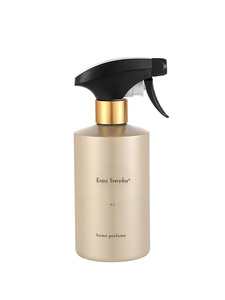 Spray d'ambiance longue durée, brume aromatique pour tissus, spray désodorisant domestique OEM ODM - Product Image 1
