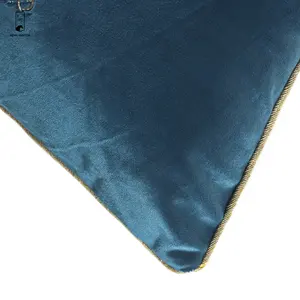 2024 Navidad brillos oro bordado funda de cojín personalizada terciopelo azul oscuro decoración fundas de almohada con tubería