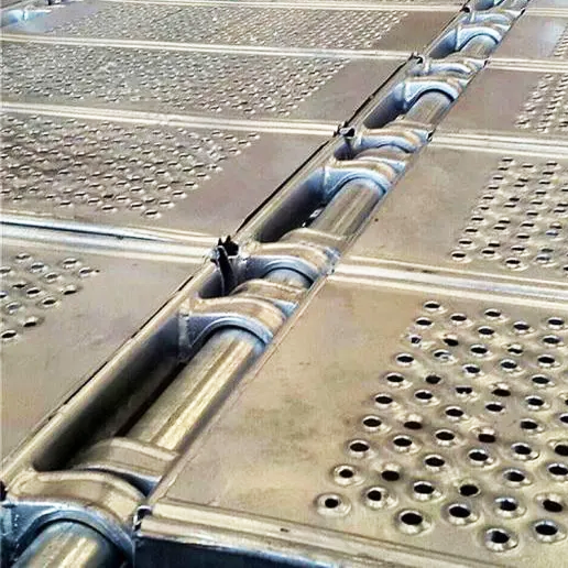 Planche d'échafaudage rapide