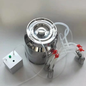 Máquina de Ordeño Eléctrica Recargable de 12V con Motor y Batería, para Vacas y Cabras, con Cubeta/Tanque de 7L y 14L - Product Image 2