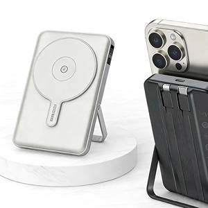 Banque d'alimentation magnétique Recci RPB-W27 10000mAh Chargeur rapide 3 en 1 avec câble pour affichage numérique Chargeur portable - Product Image 2