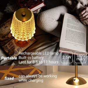 <span class=keywords><strong>Lampada</strong></span> a batteria ricaricabile moderna <span class=keywords><strong>lampada</strong></span> di cristallo Touch dimmerabile luci LED camera decorativa in metallo dorato <span class=keywords><strong>lampada</strong></span> <span class=keywords><strong>da</strong></span> <span class=keywords><strong>tavolo</strong></span> Cordless - Product Image 3