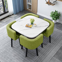 Ensemble de table et chaises à manger carrées en bois modernes pour quatre personnes - Design gain de place pour la maison, le restaurant ou le café