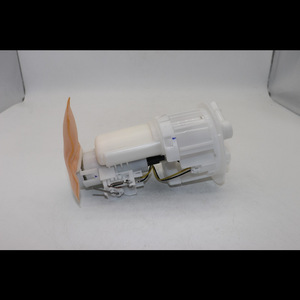 Bomba de Combustible 77020-0D020 Para Toyota Vios 02-07 Pieza de Repuesto - Product Image 2