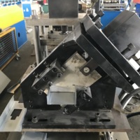 Personnaliser à bon prix Machine de fabrication de profilés en rouleaux de gypse pour plafond Machine de formage d'acier léger pour cloisons sèches