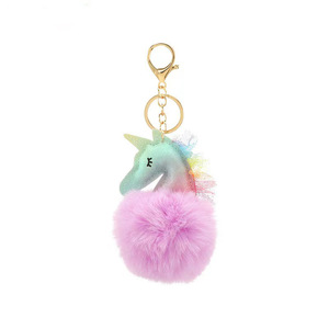 Vente en gros <span class=keywords><strong>Porte</strong></span>-clés <span class=keywords><strong>licorne</strong></span> mignon <span class=keywords><strong>Pompon</strong></span> Boule de fourrure <span class=keywords><strong>Porte</strong></span>-clés en peluche Sac à main souple Accessoires de charme pour femmes - Product Image 4