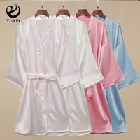Robes en Satin grande taille pour femmes Logo brodé vêtements de nuit pour demoiselle d'honneur longueur genou courte thermique pour l'été et l'automne ODM approvisionnement