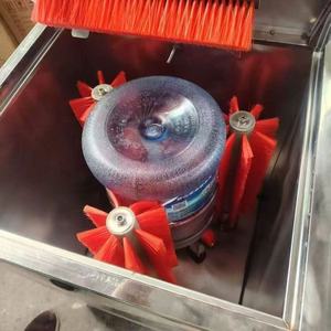 <span class=keywords><strong>Machine</strong></span> de nettoyage et de rinçage pour seaux d'eau purifiée, destinée aux stations d'eau, pour le nettoyage des parois intérieures et extérieures des seaux - Product Image 6