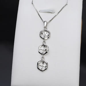 Colgante de Plata S925 con Múltiples Cuentas, Accesorios de Joyería Personalizados para Mujer, Bandeja Vacía Incluida - Product Image 4