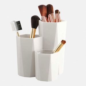 Boîte de rangement pour pinceaux de maquillage à 3 compartiments, support pour vernis à ongles et cosmétiques, organiseur de table pour outils de maquillage et stylos L0121/1 - Product Image 1