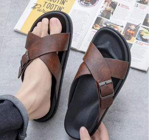 Sandales pour hommes à bout ouvert, commerce extérieur transfrontalier, antidérapantes, imperméables, résistantes à l'usure, plage, style senior, vente en gros - Product Image 1