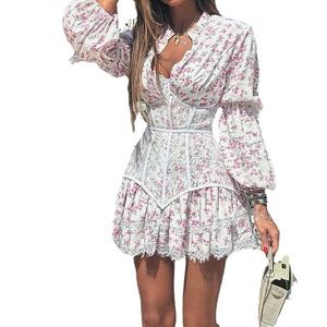 Nouvelles Robes Courtes en Dentelle Imprimées et Cintrées pour Femmes – Tendance et Fraîches - Product Image 1