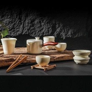 Juego de Té de Porcelana Jade Grasa de Cordero Muxi, Tetera de 220 ml, Taza de Compartición de 150 ml, Tazas de Degustación de 60 ml, Estilo Sencillo para Uso Doméstico - Product Image 1