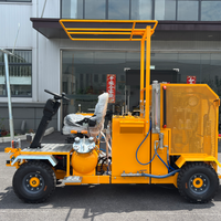 Machine de marquage routier à pulvérisation à froid de petite taille, type autoporté