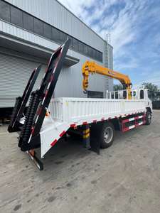 Camion grue Isuzu à transmission intégrale 3 tonnes 4 tonnes 5 tonnes, grue mobile, grue à flèche télescopique avec échelle télescopique hydraulique - Product Image 4