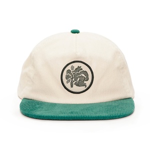 Gorras de Pana de Dos Tonos con Logotipo de Parche Tejido de 5 Paneles Personalizadas, Gorras Snapback Sin Estructura - Product Image 2