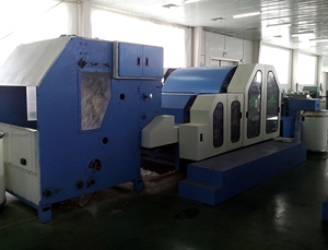 Machine à carder les fibres animales pour la fabrication de laine de mouton à haute efficacité, destinée à la production de tops (mèches de laine) - Product Image 3