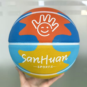 ลูกบาสเก็ตบอลยางคุณภาพพรีเมียม สำหรับเล่นกลางแจ้งแบบสบายๆ ของขวัญสำหรับเด็กและวัยรุ่น ขายส่งจากโรงงานจีน ผลิตจำนวนมากแบบ OEM รับคำสั่งซื้อจำนวนมาก - Product Image 1