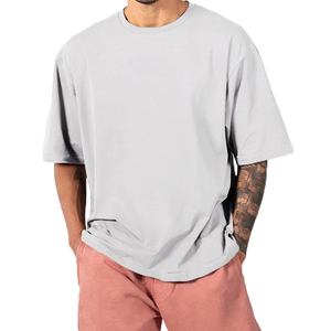 T-shirt décontracté streetwear de créateur en coton épais 250 g/m², coupe oversize unie, t-shirt court et ample pour homme, idéal pour l'été - Product Image 1
