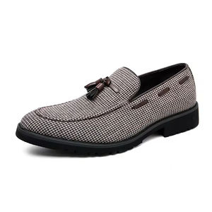 Zapatos Oxford de cuero genuino para hombre, estilo italiano de alta gama, impermeables, hechos a mano, para boda. - Product Image 3
