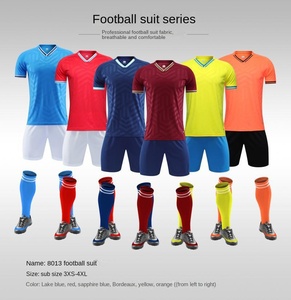 Ensemble de maillots de football d'hiver professionnels personnalisés, séchage rapide, respirant, 100% polyester, manches courtes, pour hommes adultes, fabricants - Product Image 2